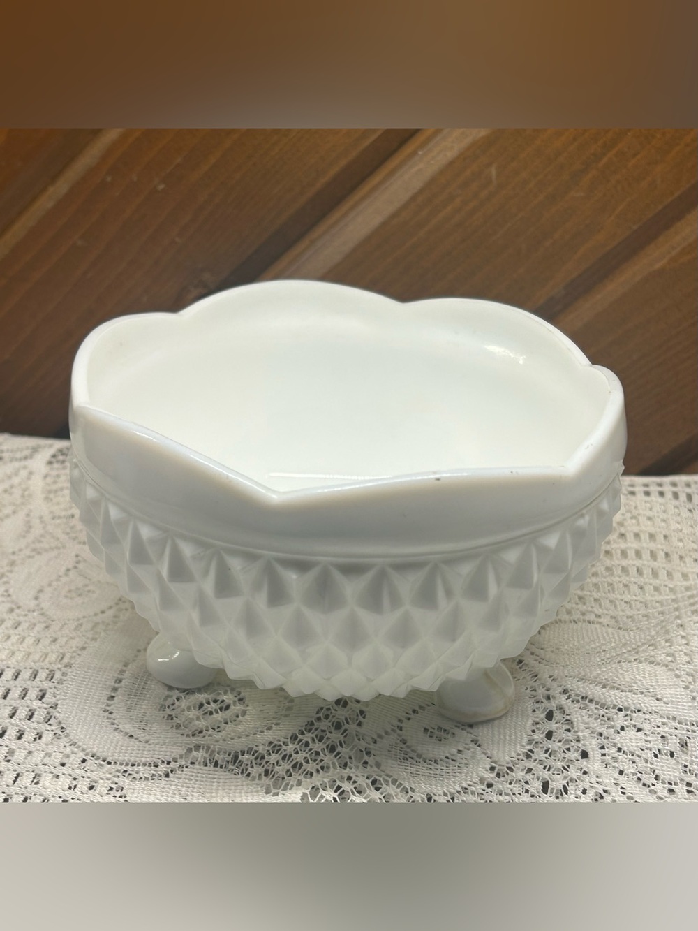Vintage Indiana Glass Diamond Point Milk Glass 3-Footed Bowl (C) - Picture 3 of 9